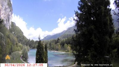 immagine della webcam nei dintorni di Monte Spinale: webcam San Lorenzo in Banale