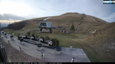 immagine della webcam nei dintorni di Ascoli Piceno: webcam Sarnano