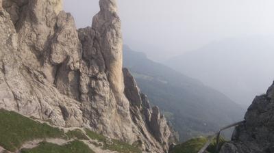 immagine della webcam nei dintorni di Sormano: webcam Piani Resinelli