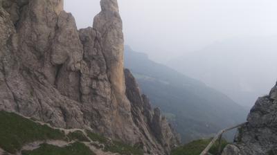 immagine della webcam nei dintorni di Sormano: webcam Piani Resinelli