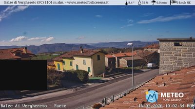 immagine della webcam nei dintorni di Sant'Agata Feltria: webcam Mercato