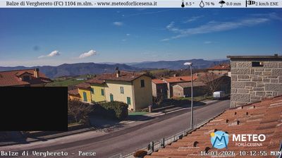 immagine della webcam nei dintorni di Perticara di Novafeltria: webcam Mercato