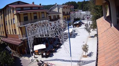 immagine della webcam nei dintorni di Montalto Uffugo: webcam Camigliatello Silano