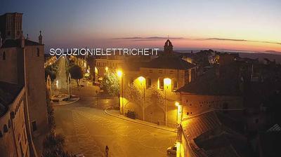 immagine della webcam nei dintorni di Santa Croce di Magliano: webcam Serracapriola