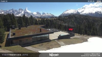 immagine della webcam nei dintorni di San Martino di Castrozza: webcam Bellamonte
