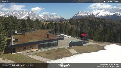 immagine della webcam nei dintorni di Carezza al lago: webcam Bellamonte