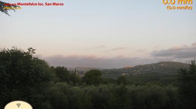 immagine della webcam nei dintorni di Monteleone di Spoleto: webcam Montefalco