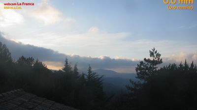 immagine della webcam nei dintorni di Castelluccio Norcia: webcam Colfiorito