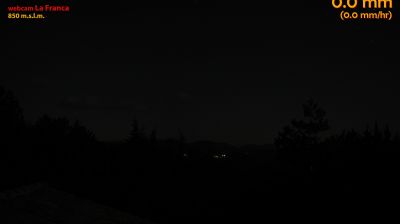 immagine della webcam nei dintorni di Pintura di Bolognola: webcam Colfiorito