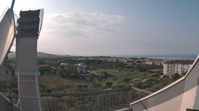 immagine della webcam nei dintorni di Tortoreto: webcam Scerne