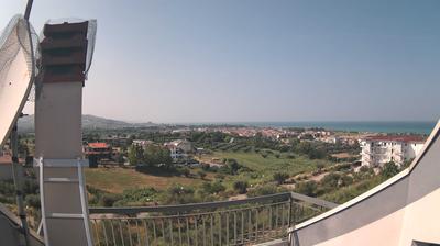 immagine della webcam nei dintorni di Castiglione Messer Raimondo: webcam Scerne