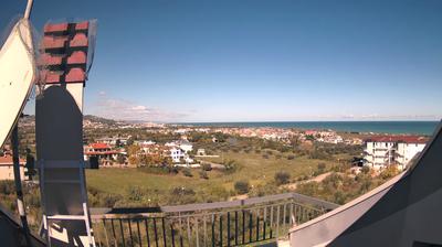 immagine della webcam nei dintorni di Teramo: webcam Scerne