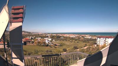 immagine della webcam nei dintorni di Pineta: webcam Scerne