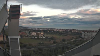 immagine della webcam nei dintorni di Tortoreto: webcam Scerne