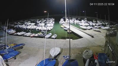 immagine della webcam nei dintorni di Livorno: webcam Antignano