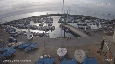 immagine della webcam nei dintorni di Lari: webcam Livorno