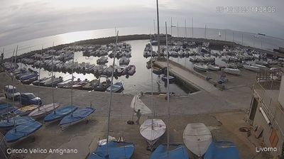 immagine della webcam nei dintorni di Ponsacco: webcam Livorno