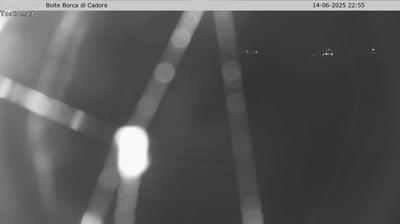 immagine della webcam nei dintorni di Domegge di Cadore: webcam Borca di Cadore
