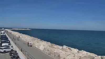 immagine della webcam nei dintorni di Porto San Giorgio: webcam San Benedetto del Tronto
