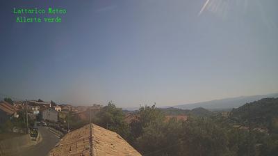 immagine della webcam nei dintorni di Spezzano della Sila: webcam Lattarico