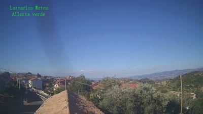 immagine della webcam nei dintorni di Monte Curcio: webcam Lattarico