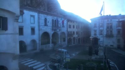immagine della webcam nei dintorni di Pontebba: webcam Gemona del Friuli