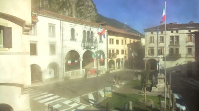 immagine della webcam nei dintorni di Ovaro: webcam Gemona del Friuli