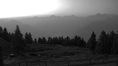 immagine della webcam nei dintorni di Vercana: webcam Monte Legnone