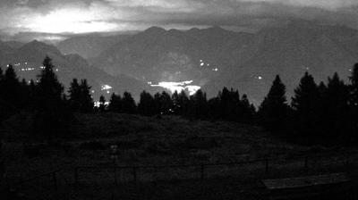 immagine della webcam nei dintorni di Varenna: webcam Monte Legnone