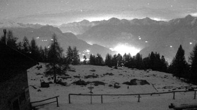 immagine della webcam nei dintorni di Talamona: webcam Monte Legnone