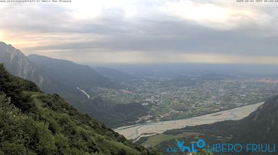 Preview delle webcam di Bordano › Sud-Est: Monte San Simeone m. 1505/San Simeon