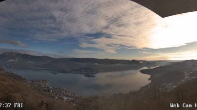 immagine della webcam nei dintorni di Casale Corte Cerro: webcam Madonna del Sasso
