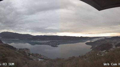 immagine della webcam nei dintorni di Arona: webcam Madonna del Sasso