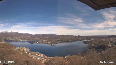 immagine della webcam nei dintorni di Borgomanero: webcam Madonna del Sasso