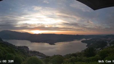 immagine della webcam nei dintorni di Varallo: webcam Madonna del Sasso