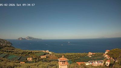 immagine della webcam nei dintorni di Anacapri: webcam Sant'Agata sui Due Golfi