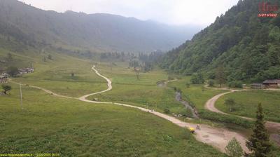 immagine della webcam nei dintorni di Introbio: webcam Rifugio Falc