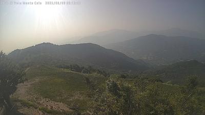 Preview delle webcam di Tizzano Val Parma › Nord-Est