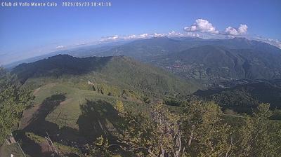 immagine della webcam nei dintorni di Pratizzano: webcam Schia Monte Caio