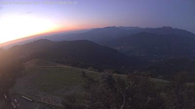 immagine della webcam nei dintorni di Prato Spilla: webcam Schia Monte Caio