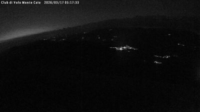 immagine della webcam nei dintorni di Terenzo: webcam Schia Monte Caio