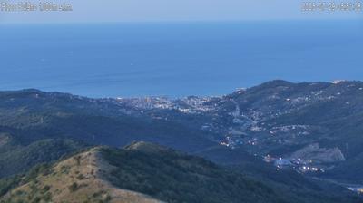immagine della webcam nei dintorni di Castel Vittorio: webcam Chiusanico