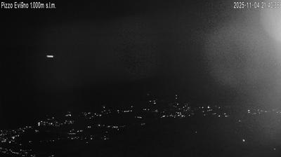 immagine della webcam nei dintorni di Nasino: webcam Chiusanico