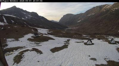 immagine della webcam nei dintorni di Monesi: webcam Cima Durand