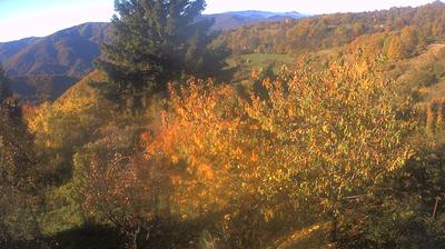 immagine della webcam nei dintorni di Brallo di Pregola: webcam Cabella Ligure
