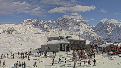 immagine della webcam nei dintorni di Caderzone: webcam Rifugio Viviani