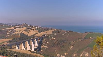 immagine della webcam nei dintorni di Pianella: webcam Foggetta