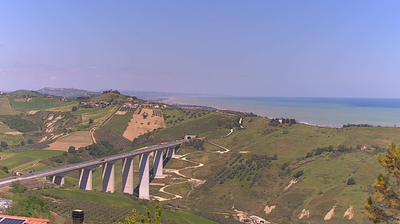 immagine della webcam nei dintorni di Villa Celiera: webcam Foggetta