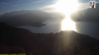 immagine della webcam nei dintorni di Bellano: webcam Perledo