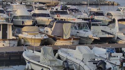 immagine della webcam nei dintorni di Capoliveri: webcam Marciana Marina